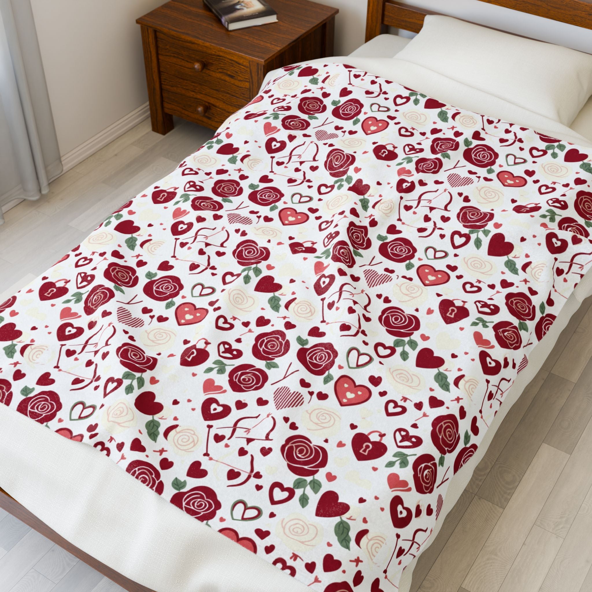 Valentine Rose & Hearts Velveteen Plush Blanket — Cozy Romantic Throw for Valentine's Day